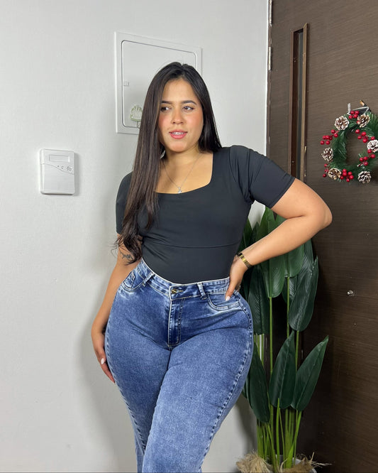 B01 | Body Modelador Cuello Cuadrado | EZ