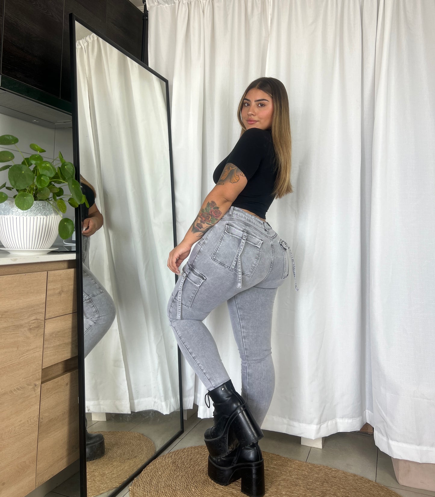 EZ1120 Skinny Cargo
