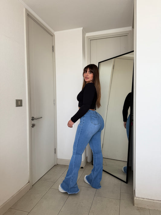 MB441 |Jeans Flare Azul Claro Focalizado | Menina