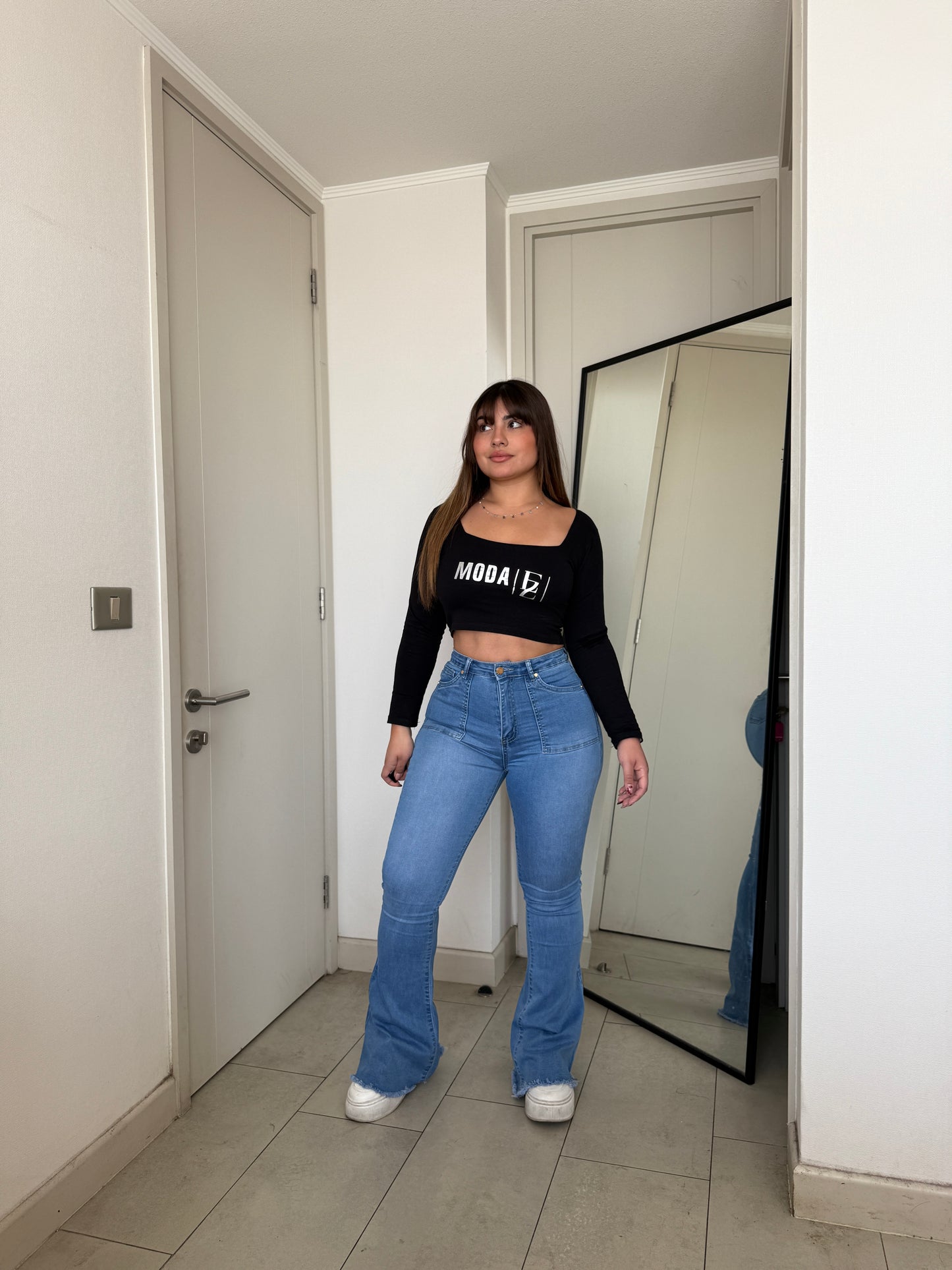 MB441 (B3) | Jeans Flare Azul Claro Focalizado | Menina