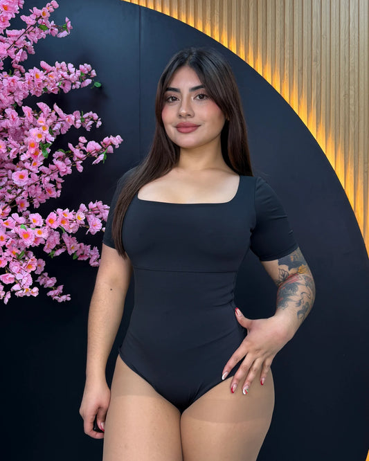 B13 | Body Modelador Cuello Cuadrado | EZ