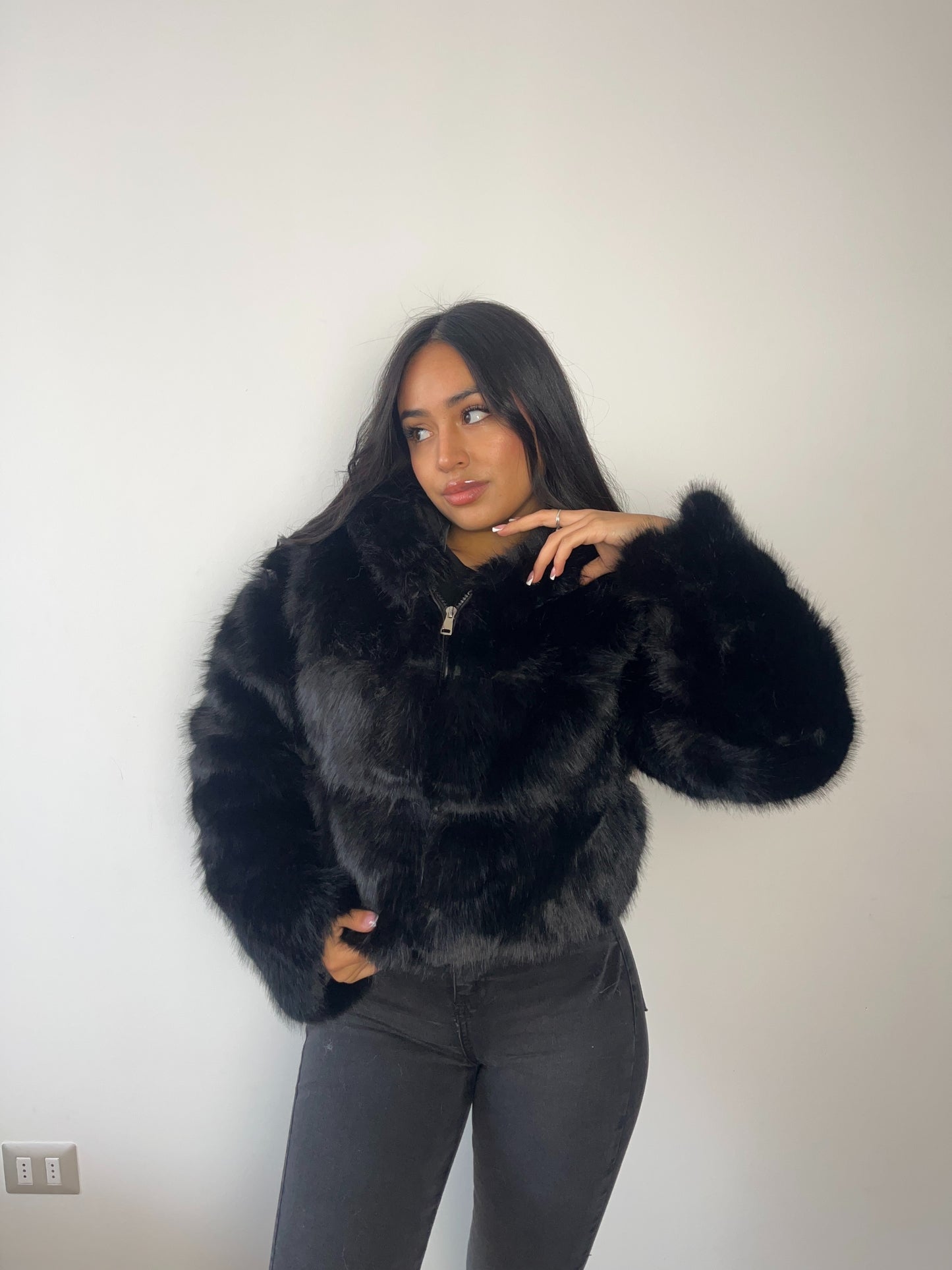 004-4 | Chaqueta Peluda Premium | EZ
