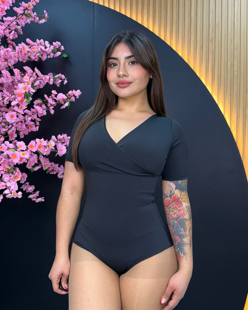 B15-Colaless | Body Modelador Escote Cruzado | EZ