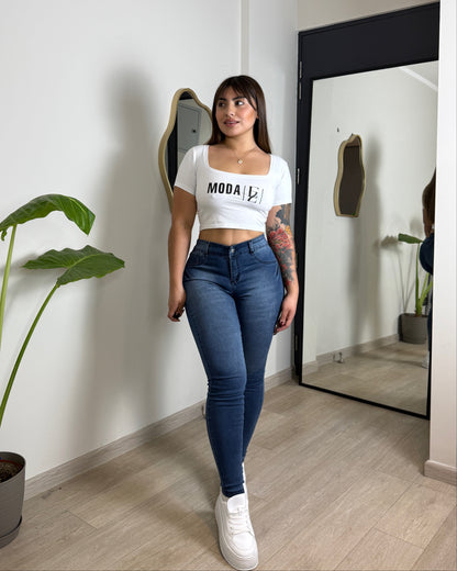 EZ2517 (J3) | Skinny Nacional Azul Claro Focalizado | EZ