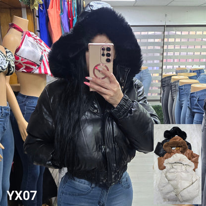 XY07 | Chaqueta Ecocuero Forrada Teddy | Moda Estroz