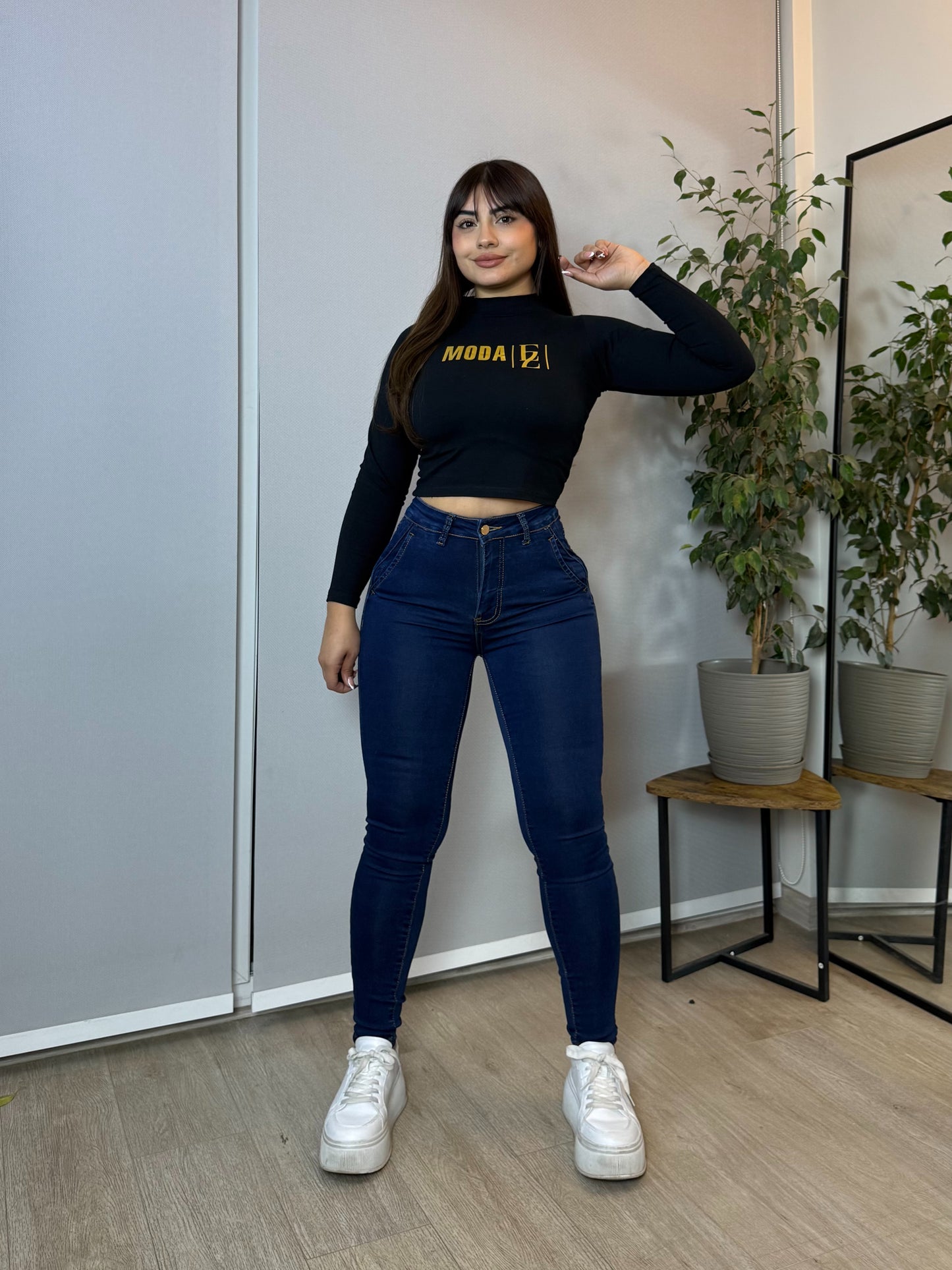 MC5004  | Skinny Azul Oscuro Con Faja | Menina (ARRIBA)