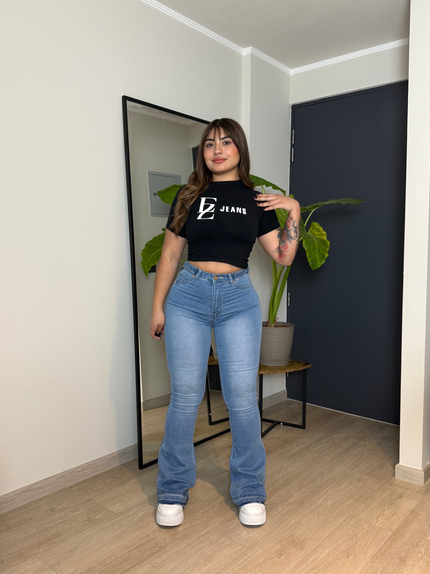 MB2005 (K6) | Flare Azul Claro Focalizado Con Ajuste Cintura | Menina