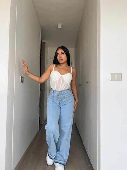 MB2011 (R7) | Palazzo 5 Botones Celeste | Menina