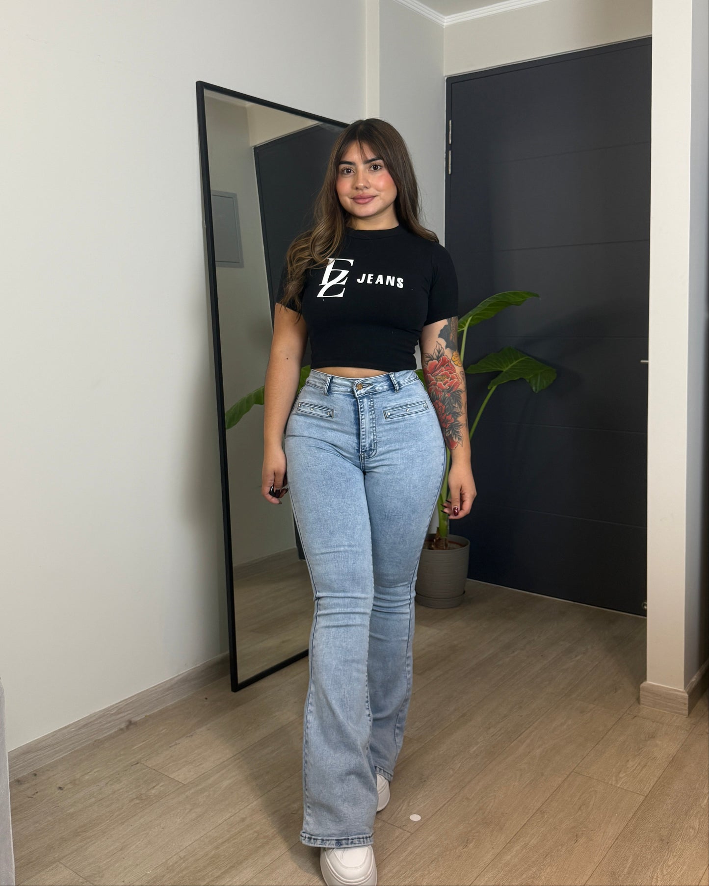 MB2065 (J5) | Flare Celeste Jaspeado Bolsillo Escondido | Menina