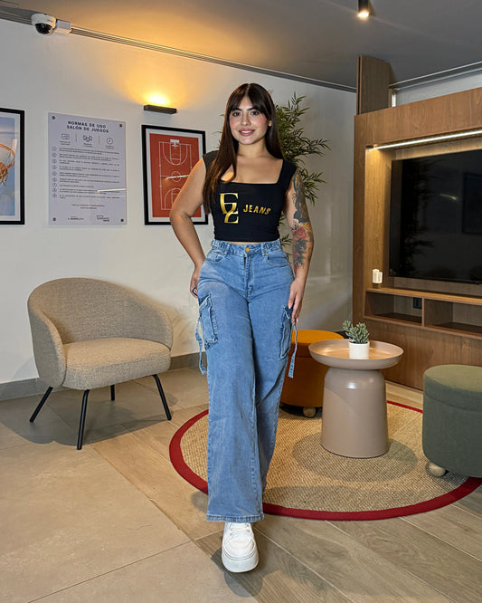 MB2082-1 (J6) | Cargo Azul Claro Ajuste Cintura | Menina