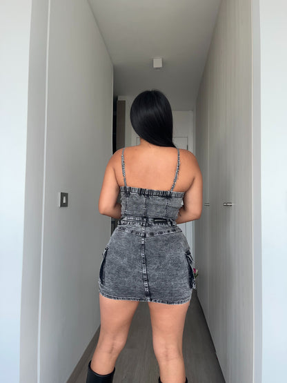 MB421-2 (D2) | Enterizo Falda Short Grafito | Menina