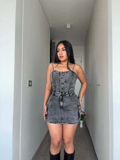 MB421-2 (D2) | Enterizo Falda Short Grafito | Menina