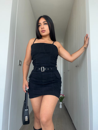 MB424-1 (K7) | Enterizo Falda Short Negrol | Menina