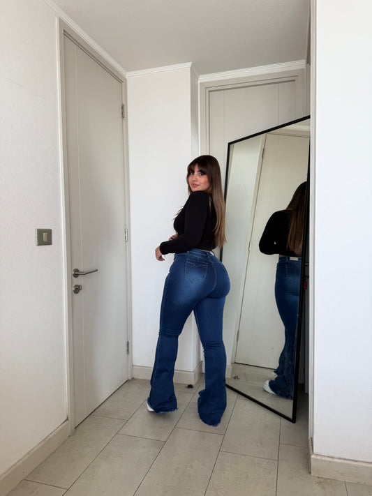 MB441-1 (J4) | Jeans Flare Azul Focalizado | Menina
