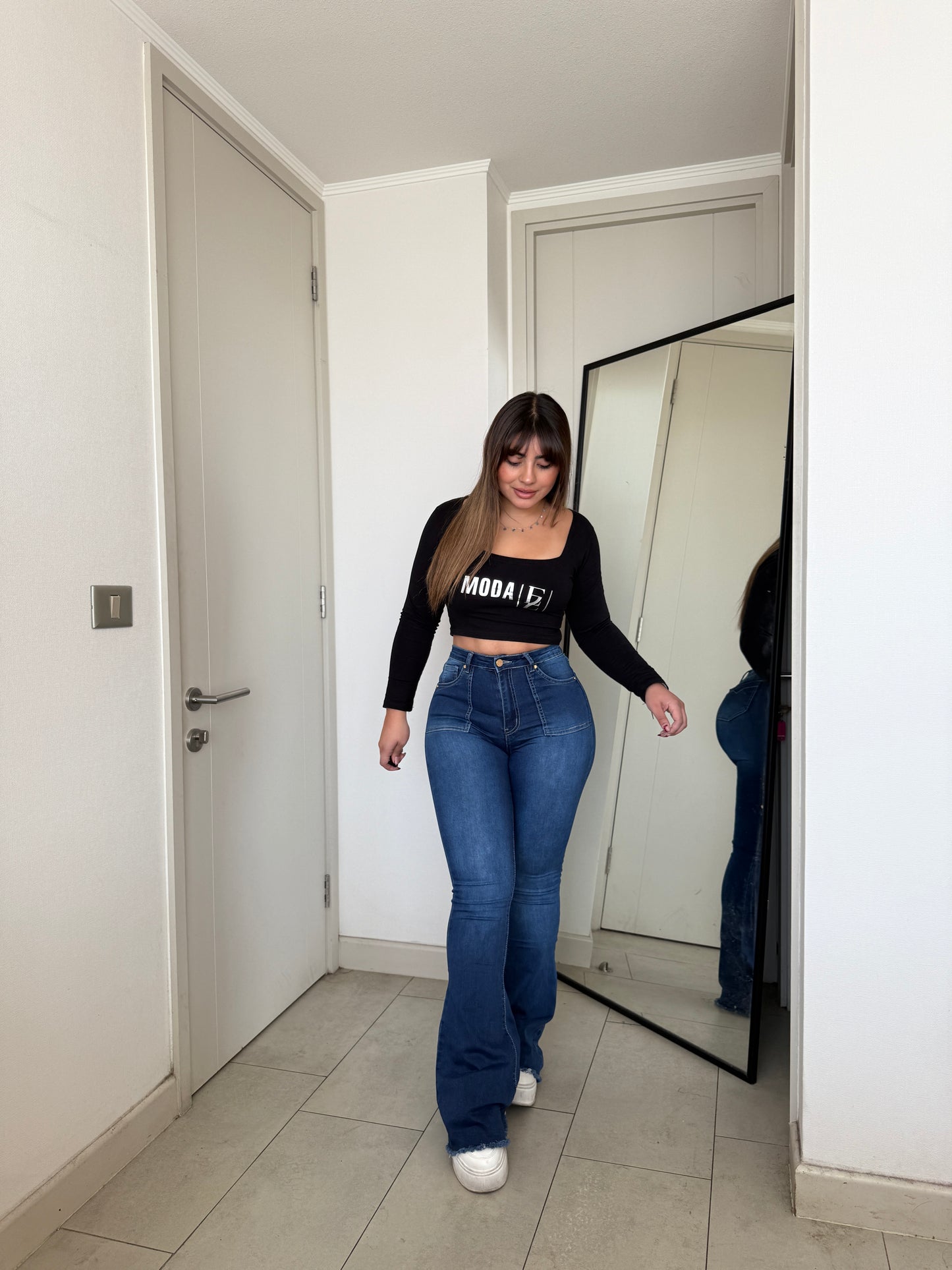 MB441-1 (J4) | Jeans Flare Azul Focalizado | Menina
