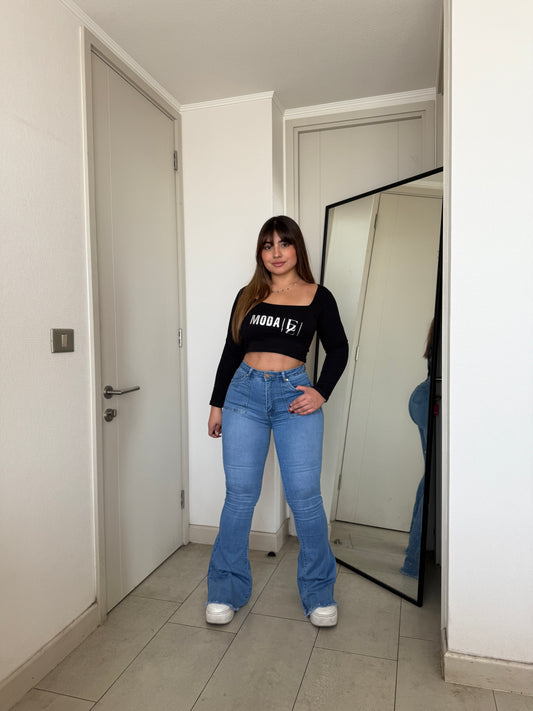 MB441 (B3) | Jeans Flare Azul Claro Focalizado | Menina