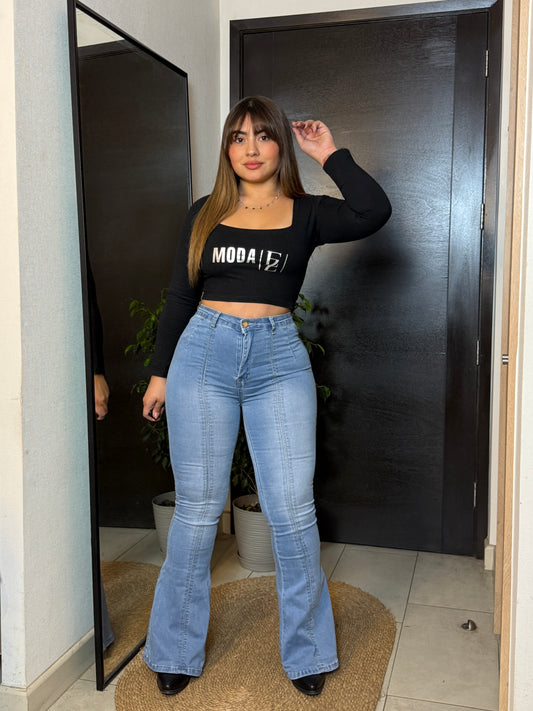 MB444 (I5) | Jeans Flare Celeste | Menina
