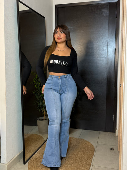 MB444 (I5) | Jeans Flare Celeste | Menina