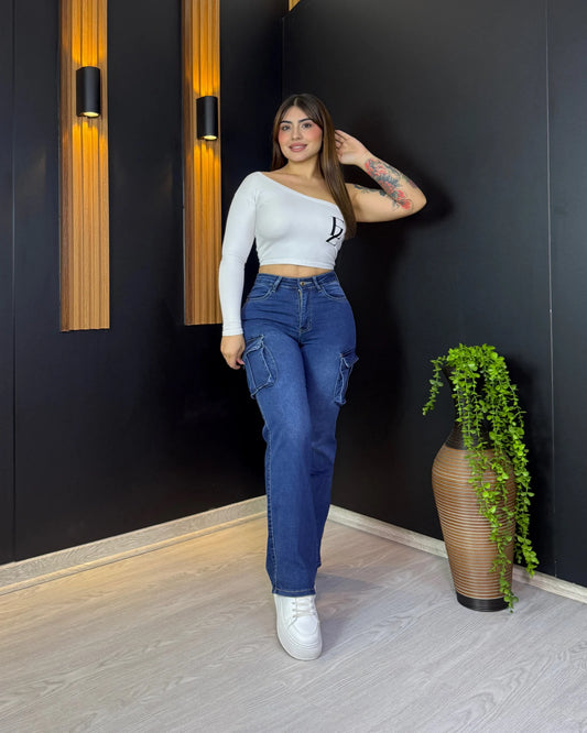 Jeans recto cargo azul focalizado para mujer