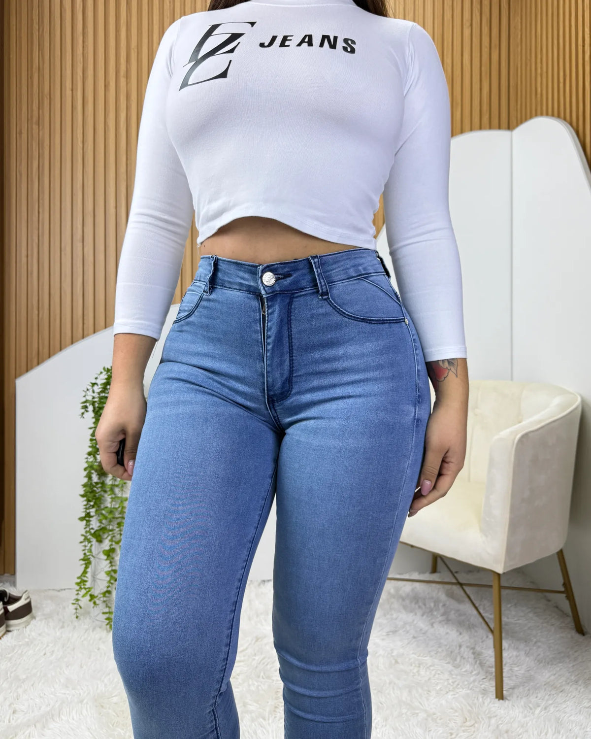 MC1056-1 | Skinny Celeste (ARRIBA)