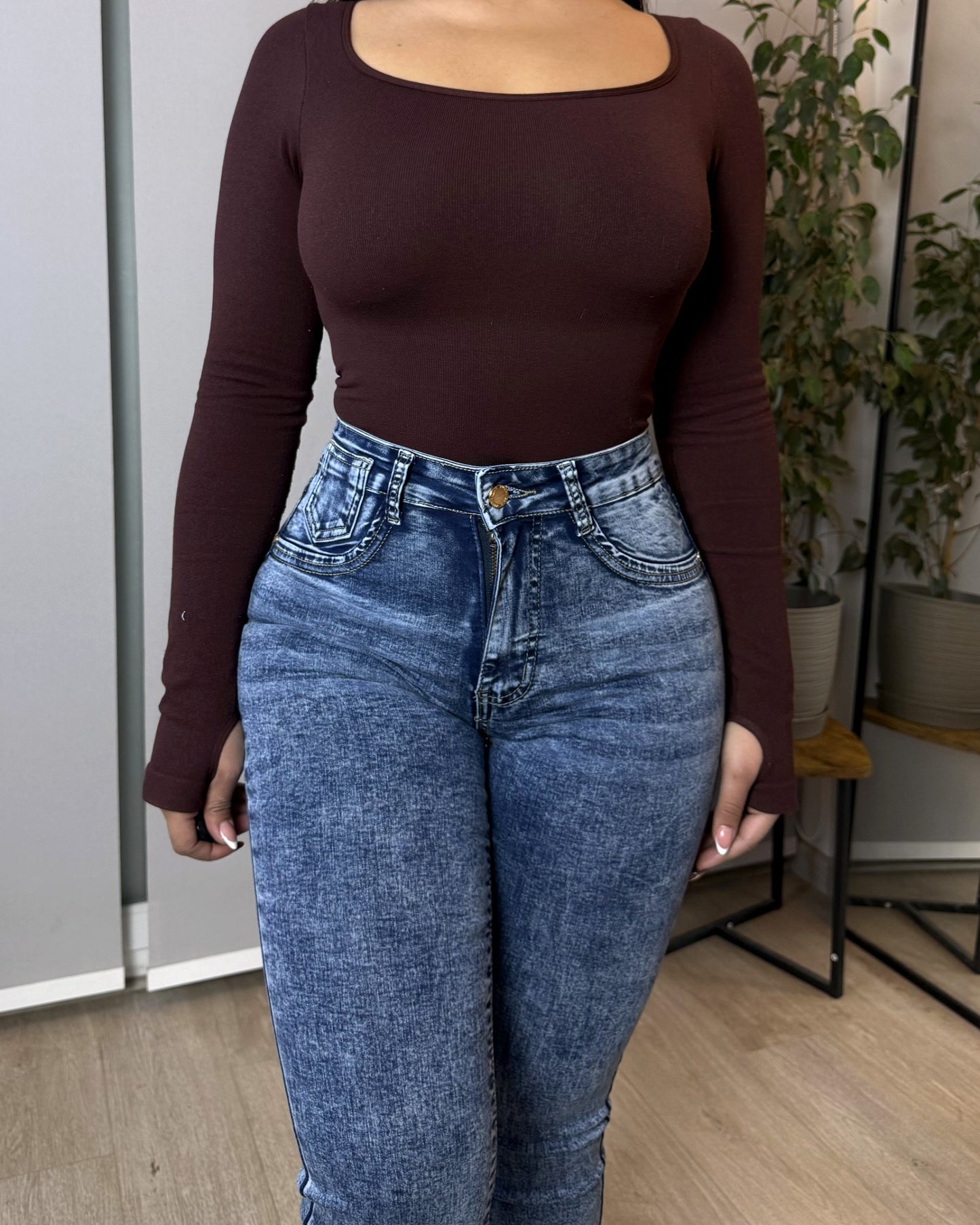 MC5005 (I1) | Flare Celeste Con Faja | Menina