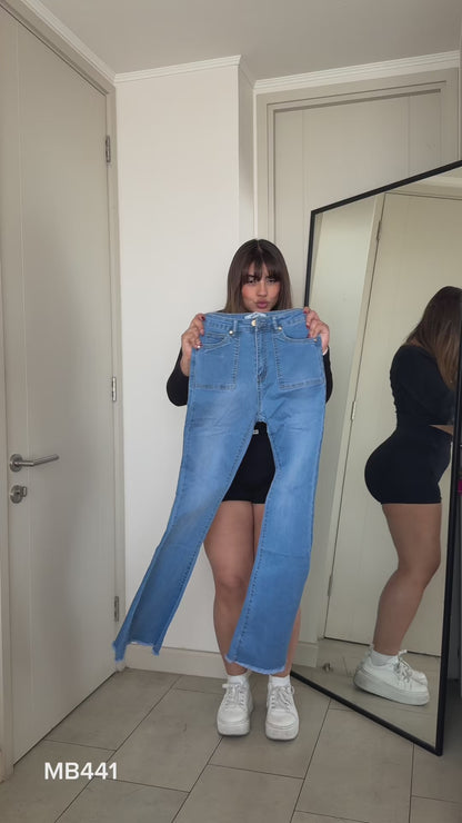 MB441 (B3) | Jeans Flare Azul Claro Focalizado | Menina